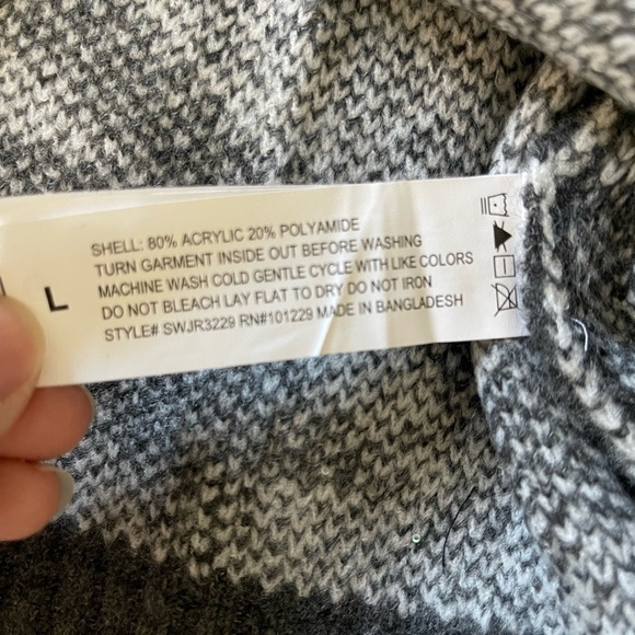 Ashley houndstooth knitted sweater gray white size M NWT - Picture 8 of 10